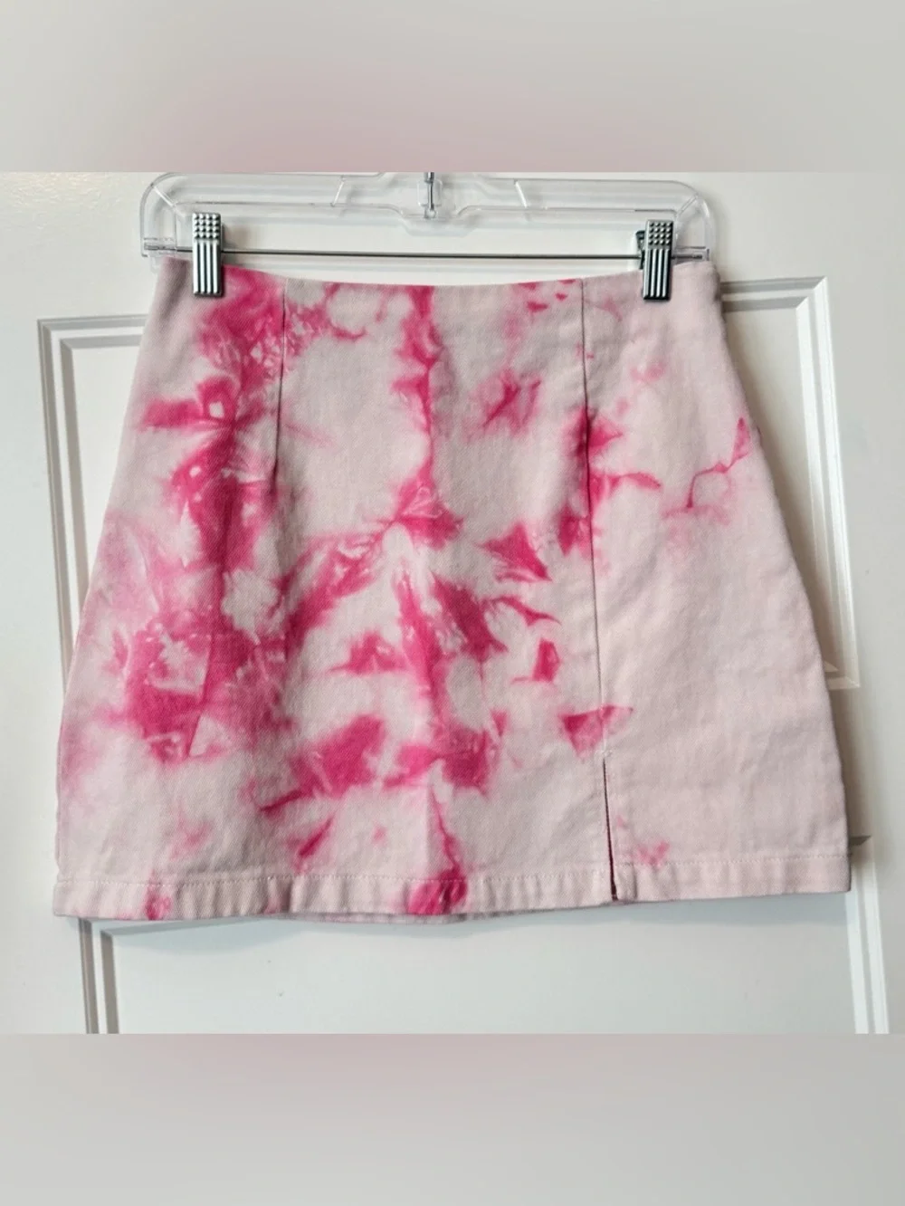 Forever 21 Pink Tie Dye Mini Skirt Y2K Barbiecore Coquette Festival M